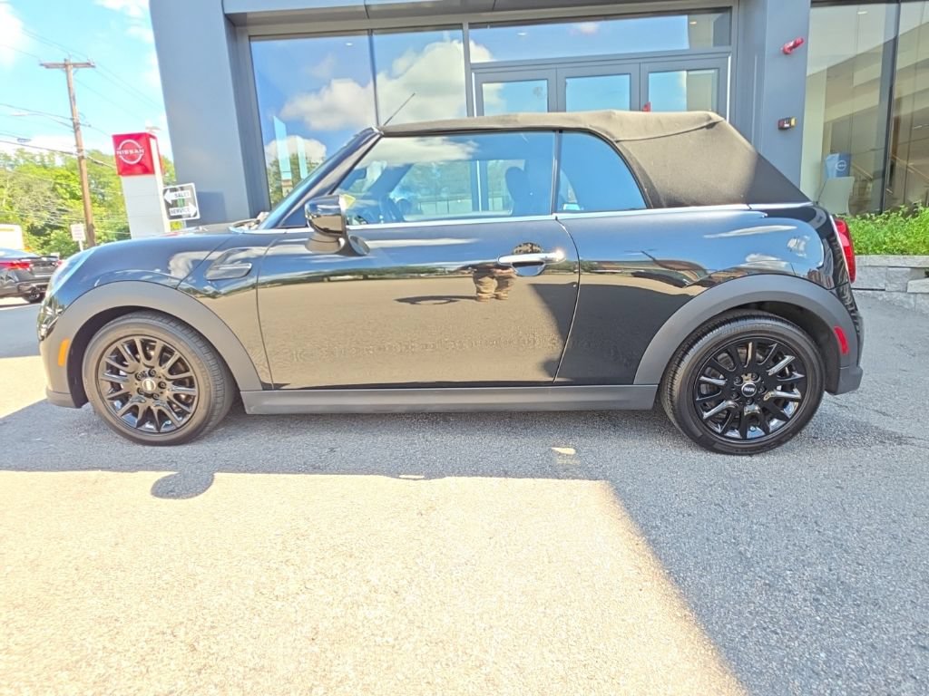 Used 2024 MINI Cooper Convertible FWD image 3
