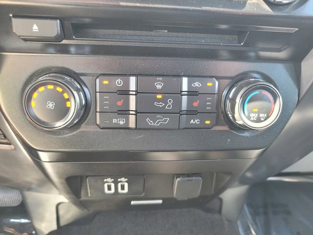 Used 2016 Ford F150 XLT w/ Equipment Group 302A Luxury image 25