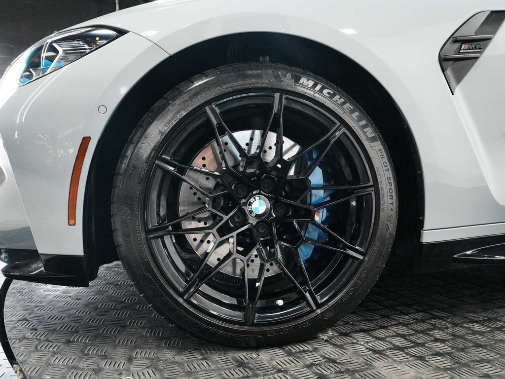 Used 2022 BMW M4 xDrive Competition w/ Executive Package AWD/4WD image 16