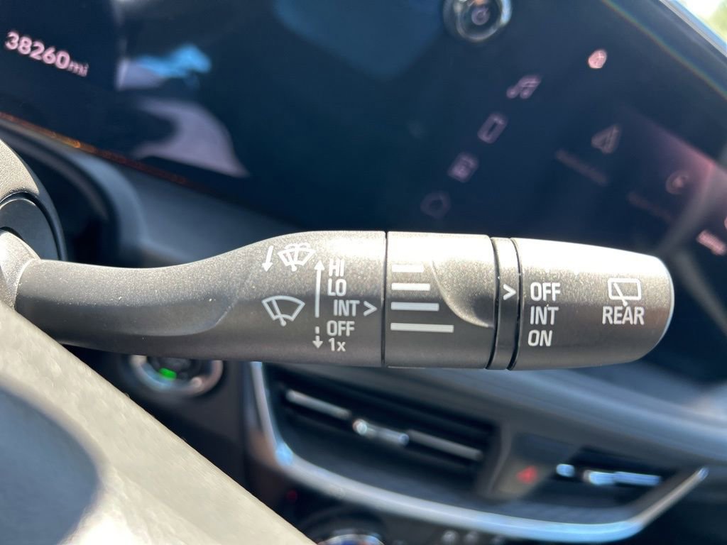 Used 2024 Buick Encore GX Sport Touring image 22