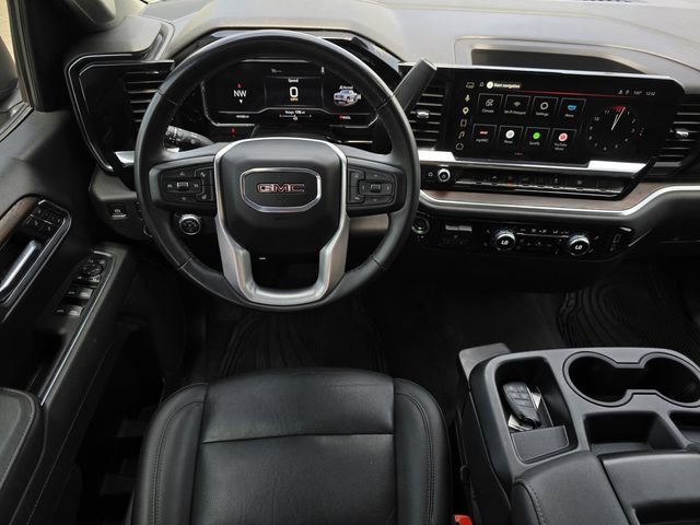 Used 2025 GMC Sierra 1500 SLT AWD/4WD image 12