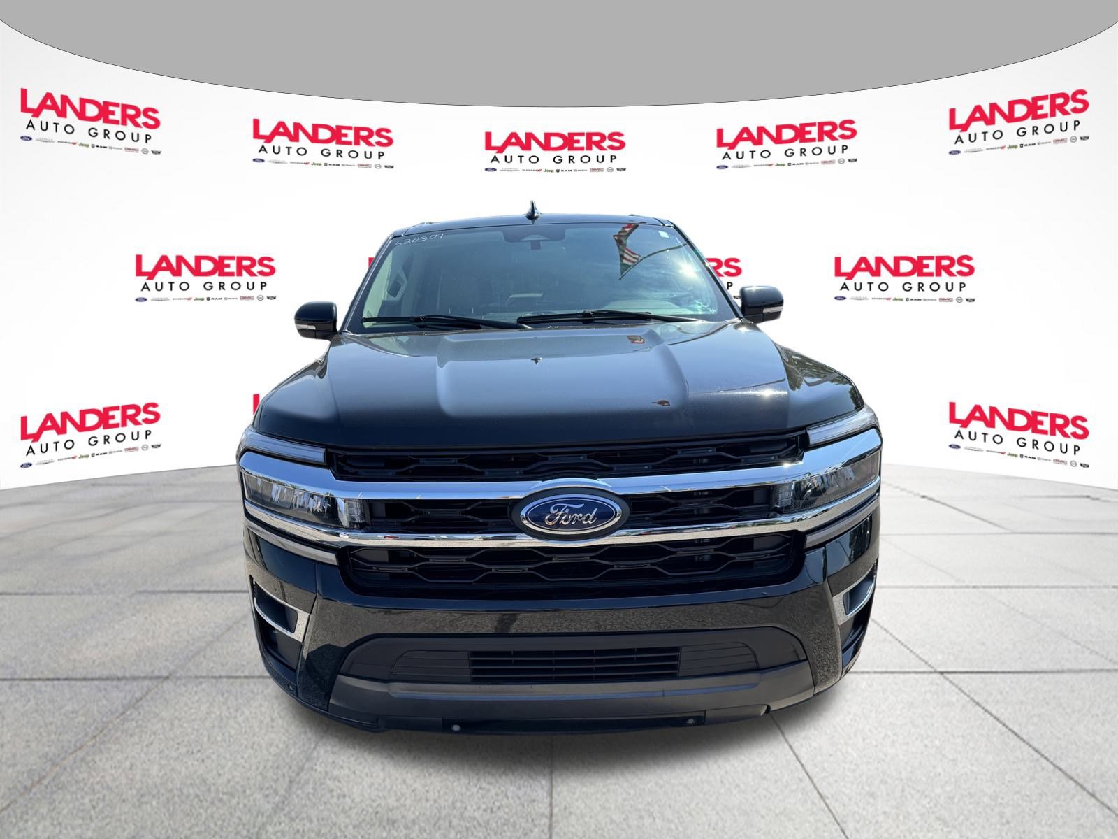 Certified 2024 Ford Expedition Limited image 8