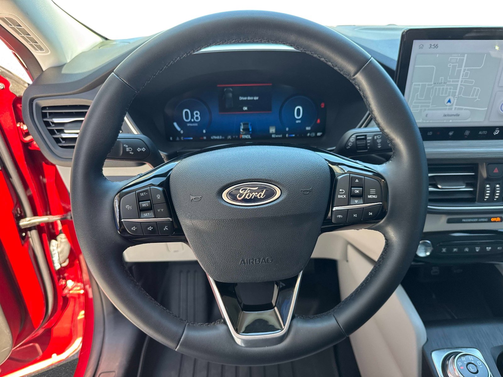 Used 2024 Ford Escape Platinum w/ Premium Technology Package AWD/4WD image 29
