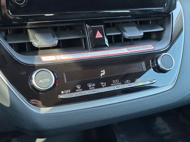 Used 2026 Toyota Corolla LE FWD image 14