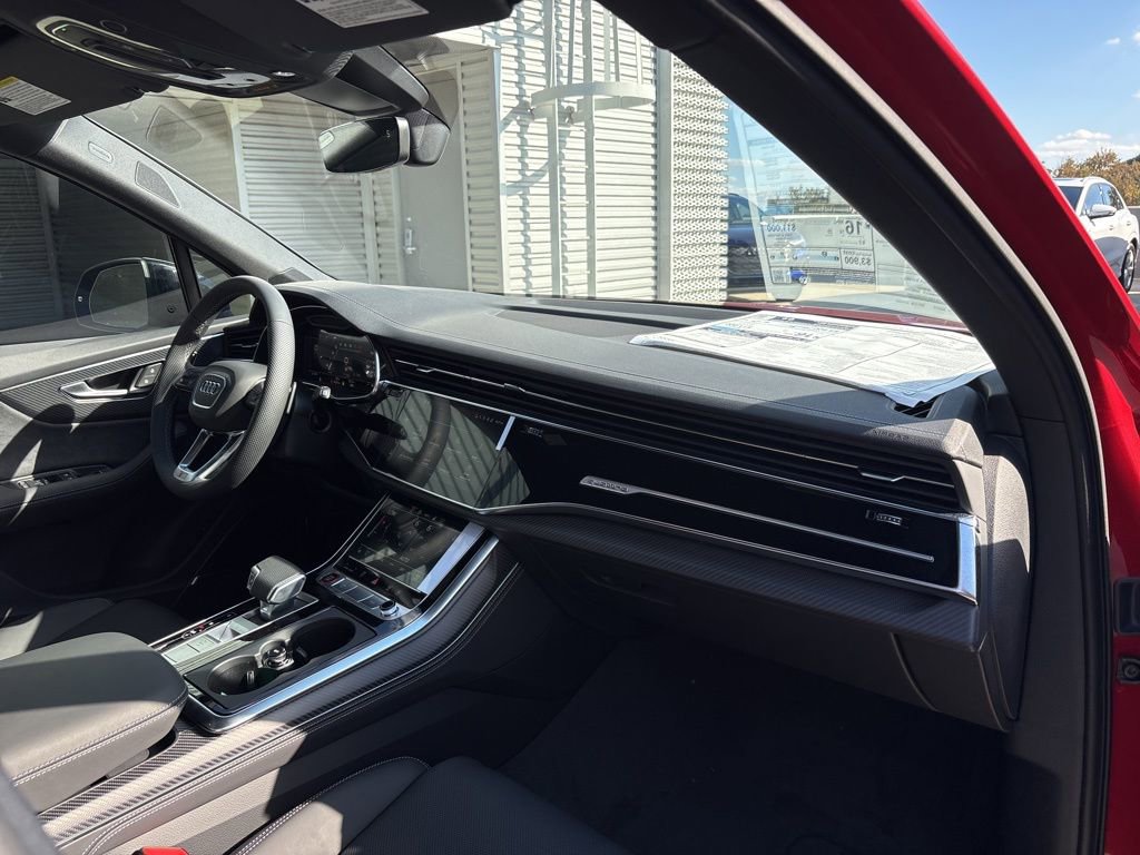 New 2026 Audi SQ7 Premium Plus image 15