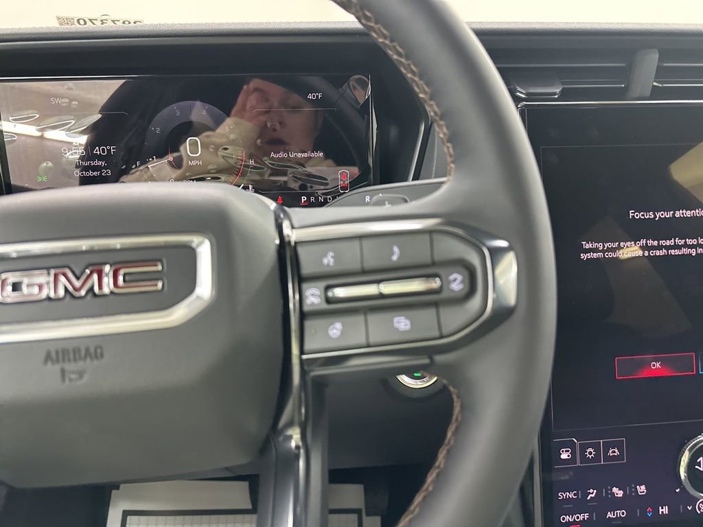 New 2026 GMC Terrain AT4 w/ Convenience Package III AWD/4WD image 33