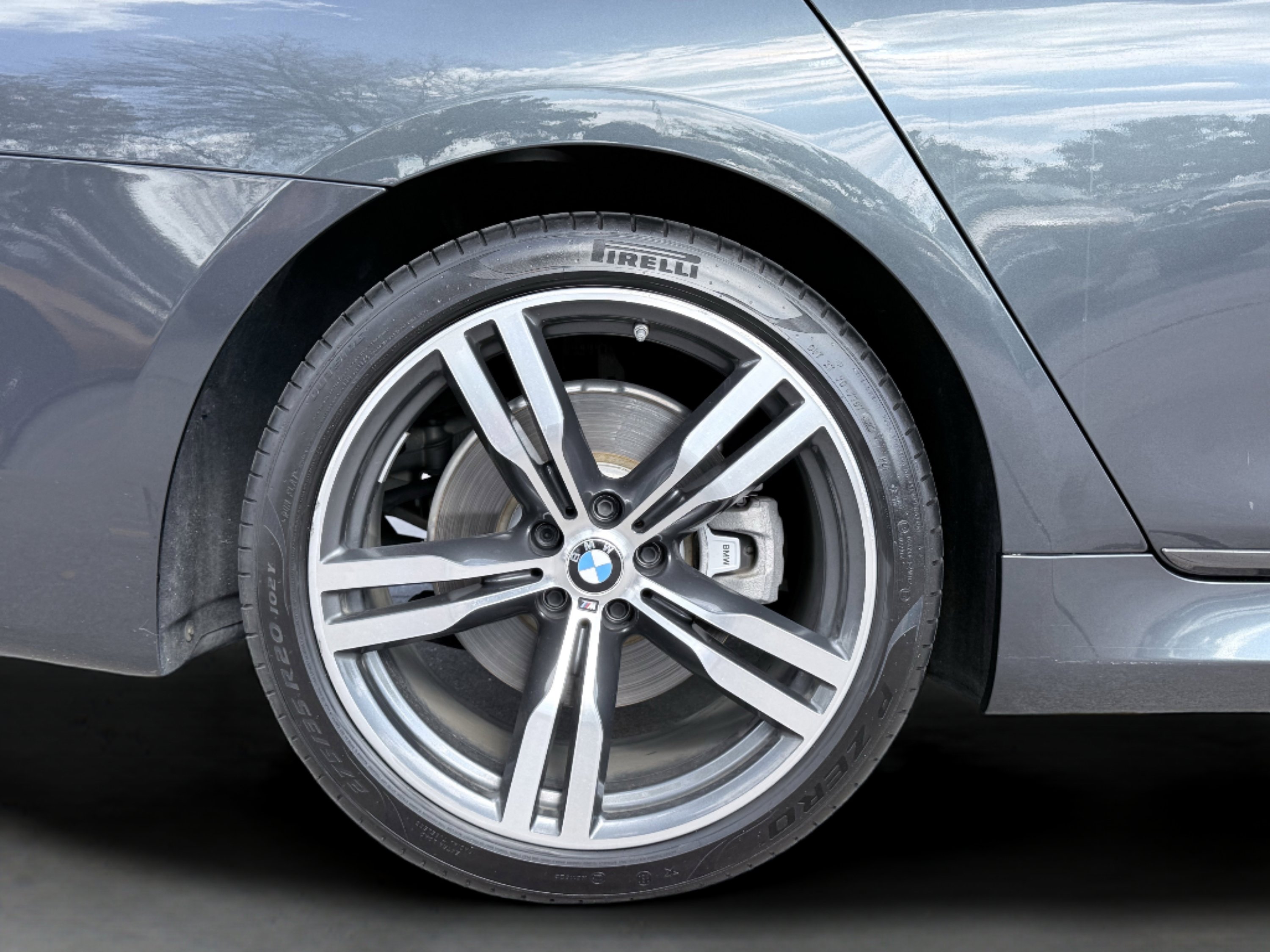 Used 2019 BMW 750i w/ M Sport Package image 81