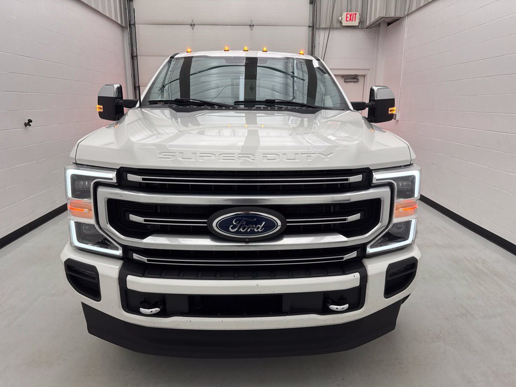 Used 2022 Ford F250 Platinum AWD/4WD image 2