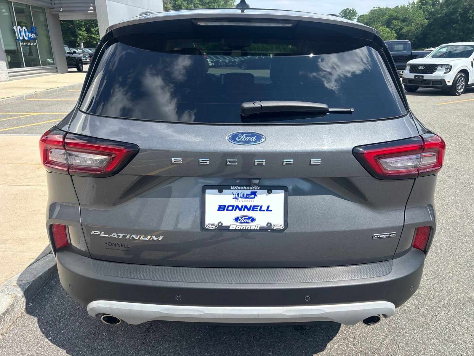 Used 2023 Ford Escape Platinum AWD/4WD image 4