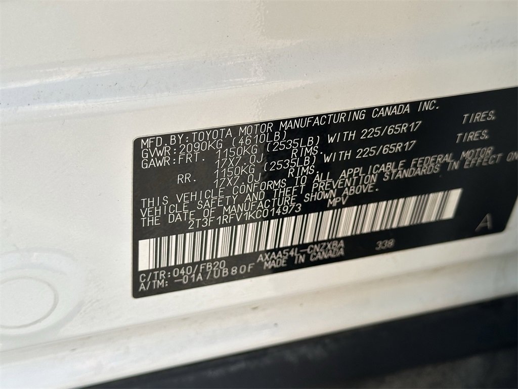 Used 2019 Toyota RAV4 LE image 31