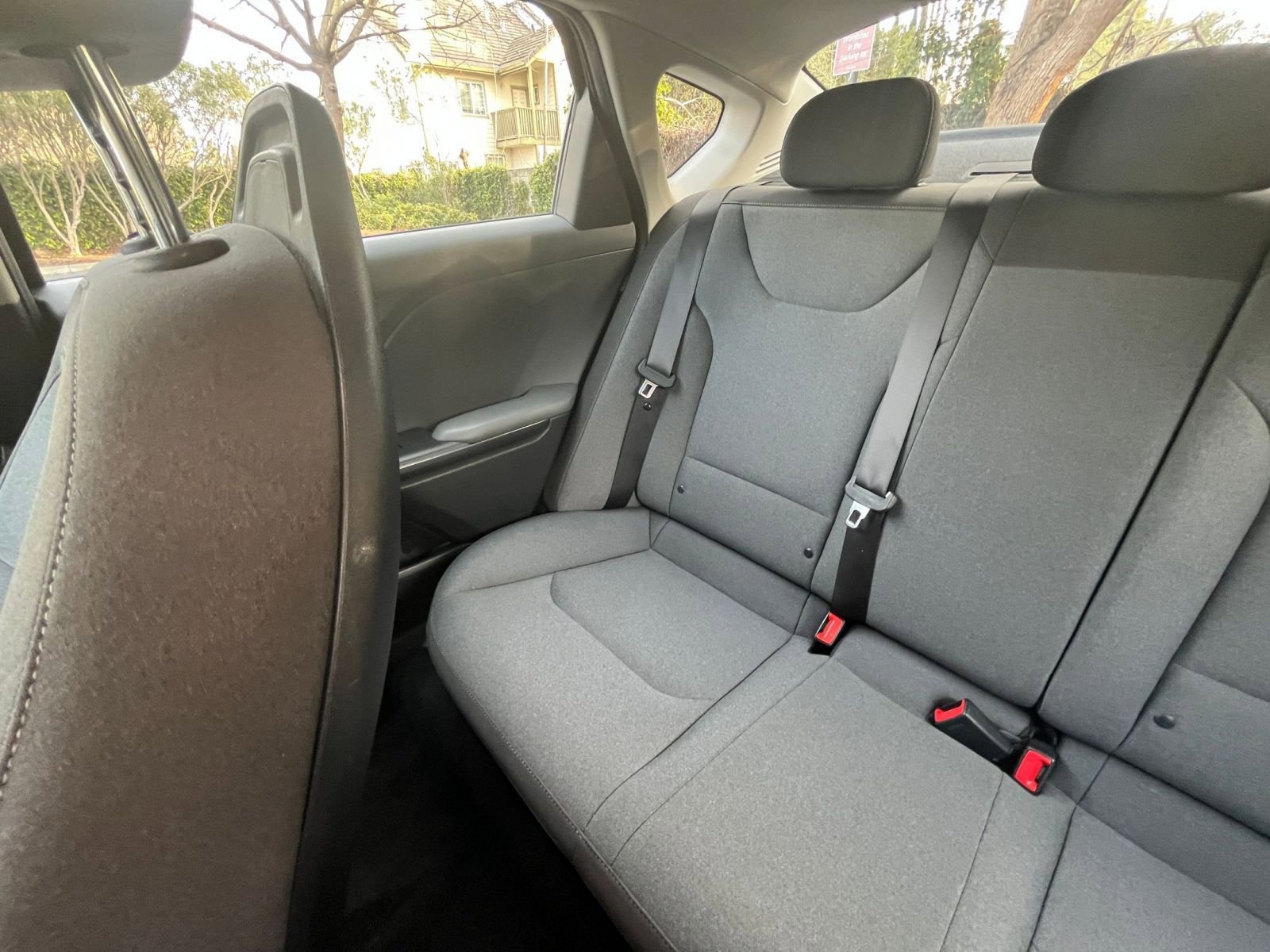 Used 2025 Kia K4 LXS image 38