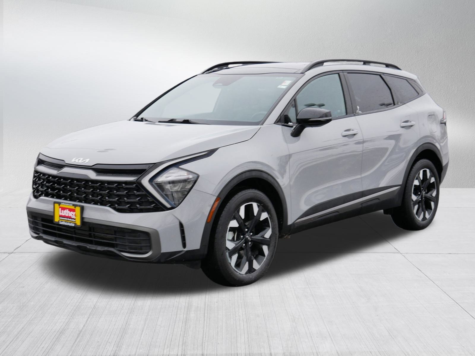 Used 2023 Kia Sportage X-Line w/ X-Line Premium Package image 3