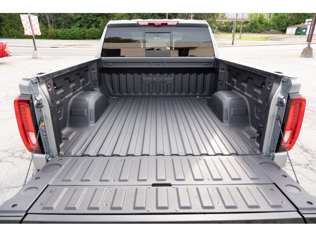 New 2026 GMC Sierra 1500 Denali w/ Denali Reserve Package AWD/4WD image 35