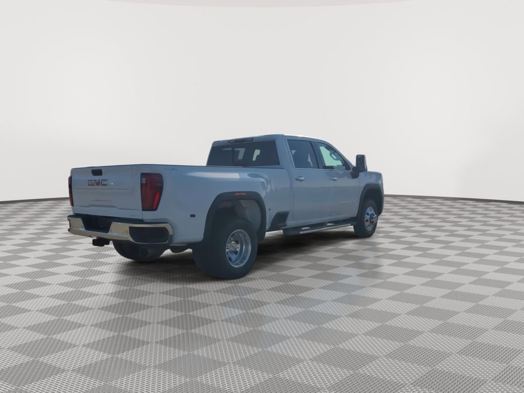 New 2026 GMC Sierra 3500 SLT w/ SLT Premium Package image 8