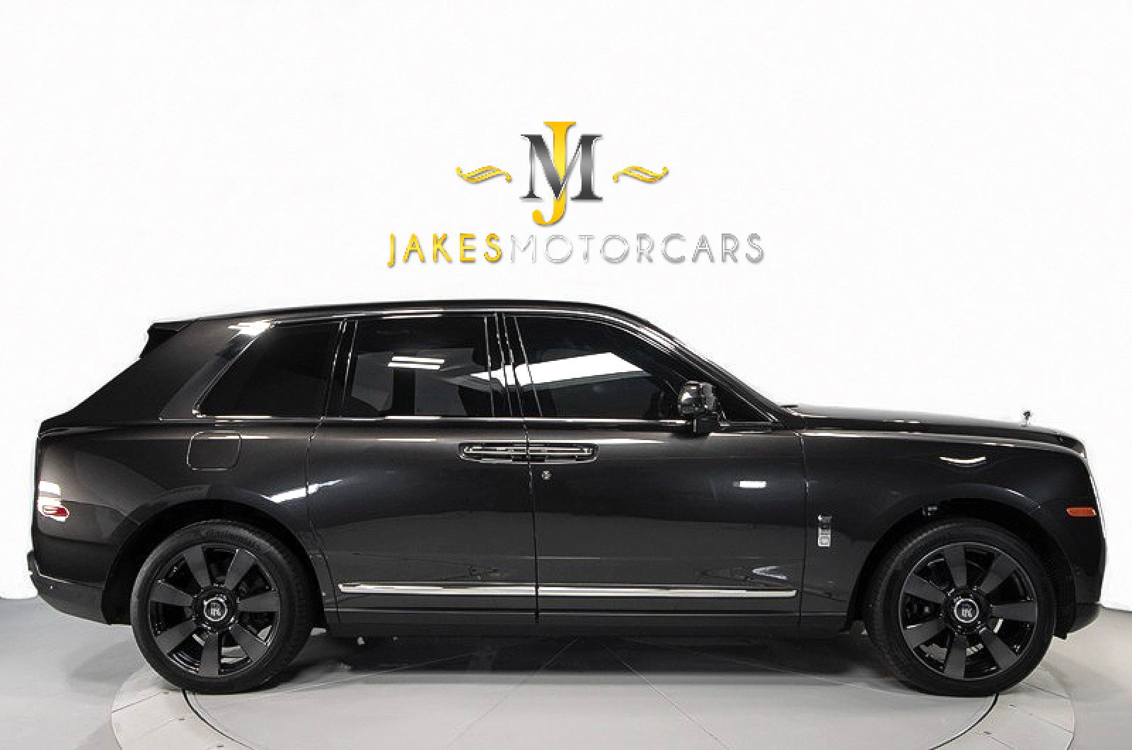 Used 2019 Rolls-Royce Cullinan image 14