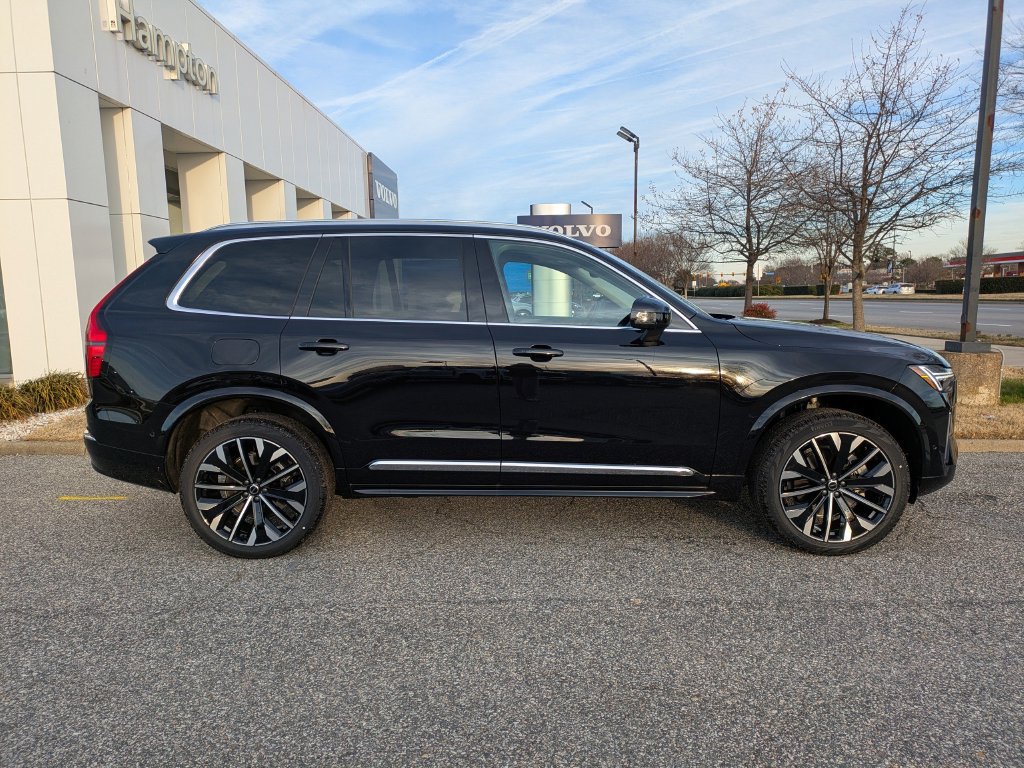 New 2026 Volvo XC90 B6 Plus w/ Protection Package Premier AWD/4WD image 3