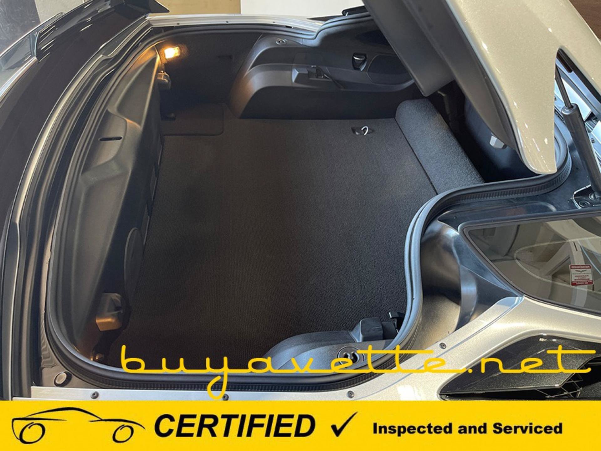 Used 2015 Chevrolet Corvette Z06 w/ 3LZ Preferred Equipment Group RWD image 24