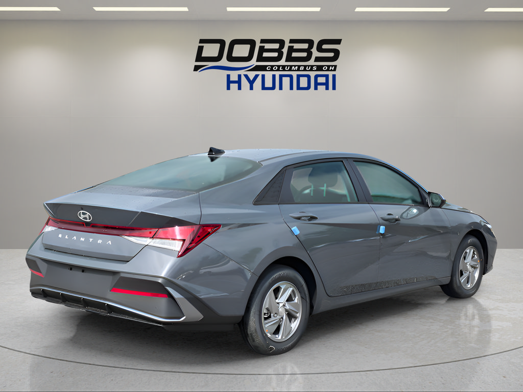 New 2026 Hyundai Elantra SE w/ Cargo Package FWD image 5