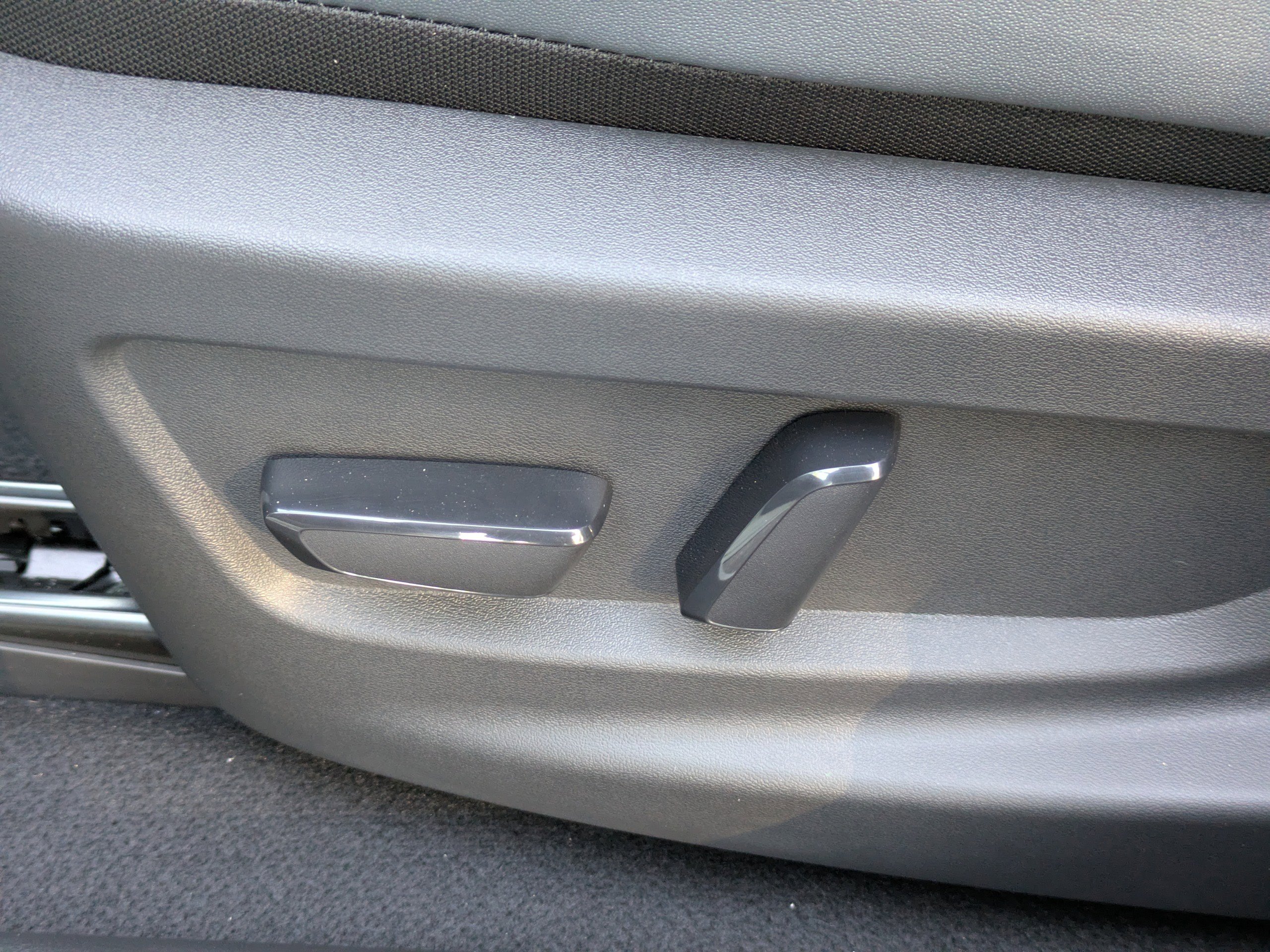 New 2026 Nissan Leaf SV+ w/ Floor Mat Package (SV+) image 21