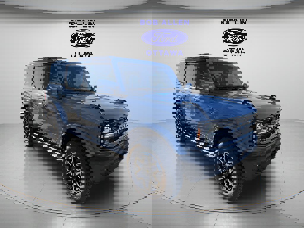 Used 2024 Ford Bronco Outer Banks image 7