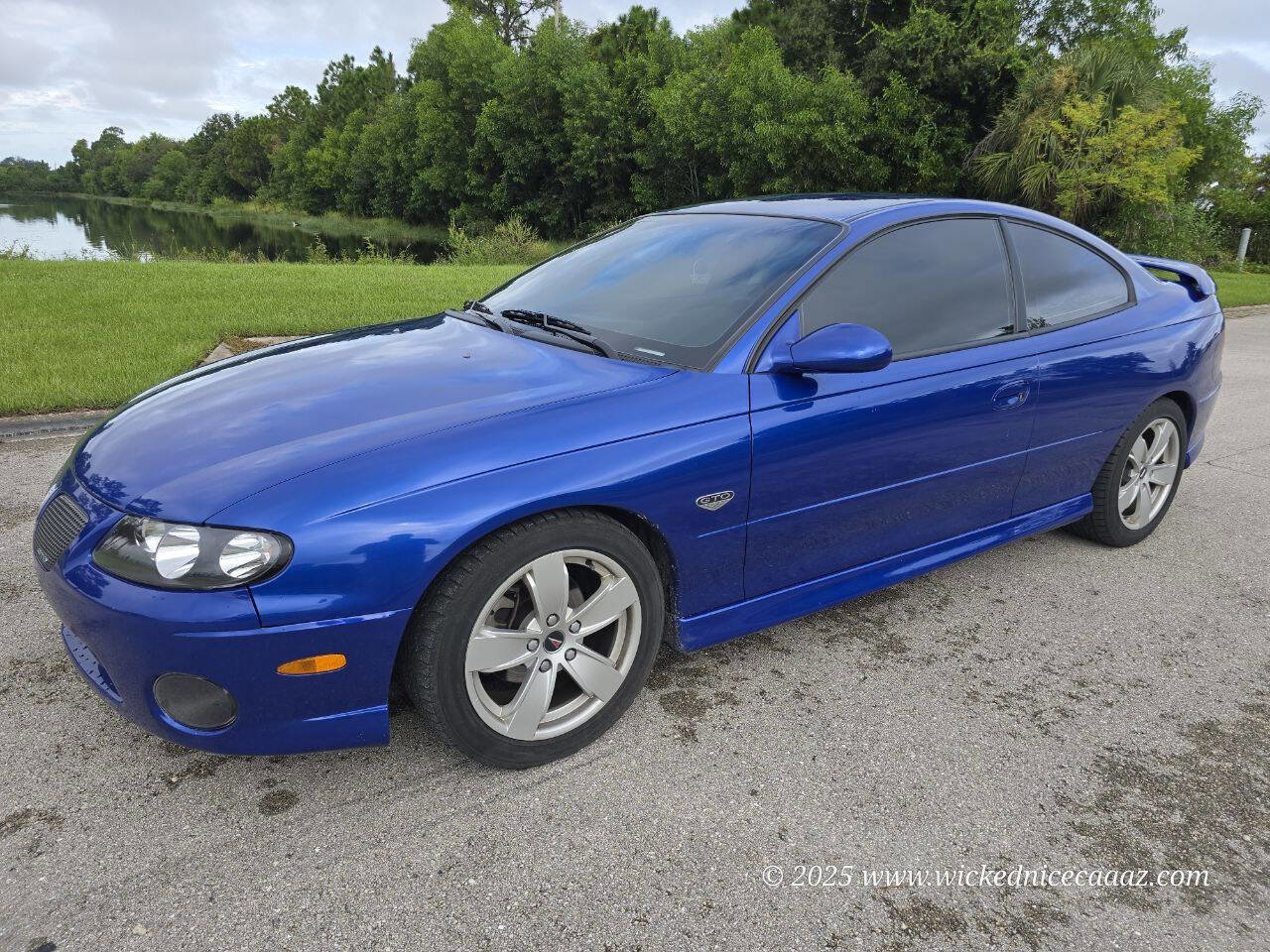 Used 2004 Pontiac GTO image 2