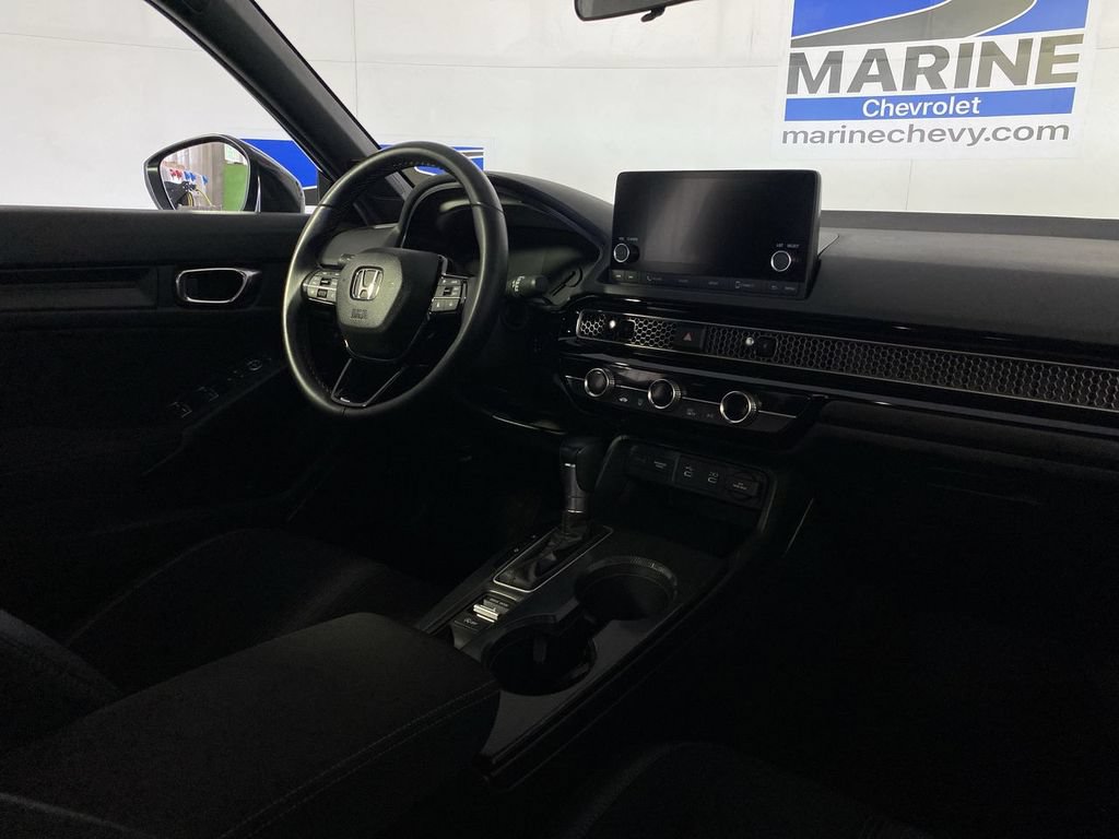 Used 2025 Honda Civic Sport image 25