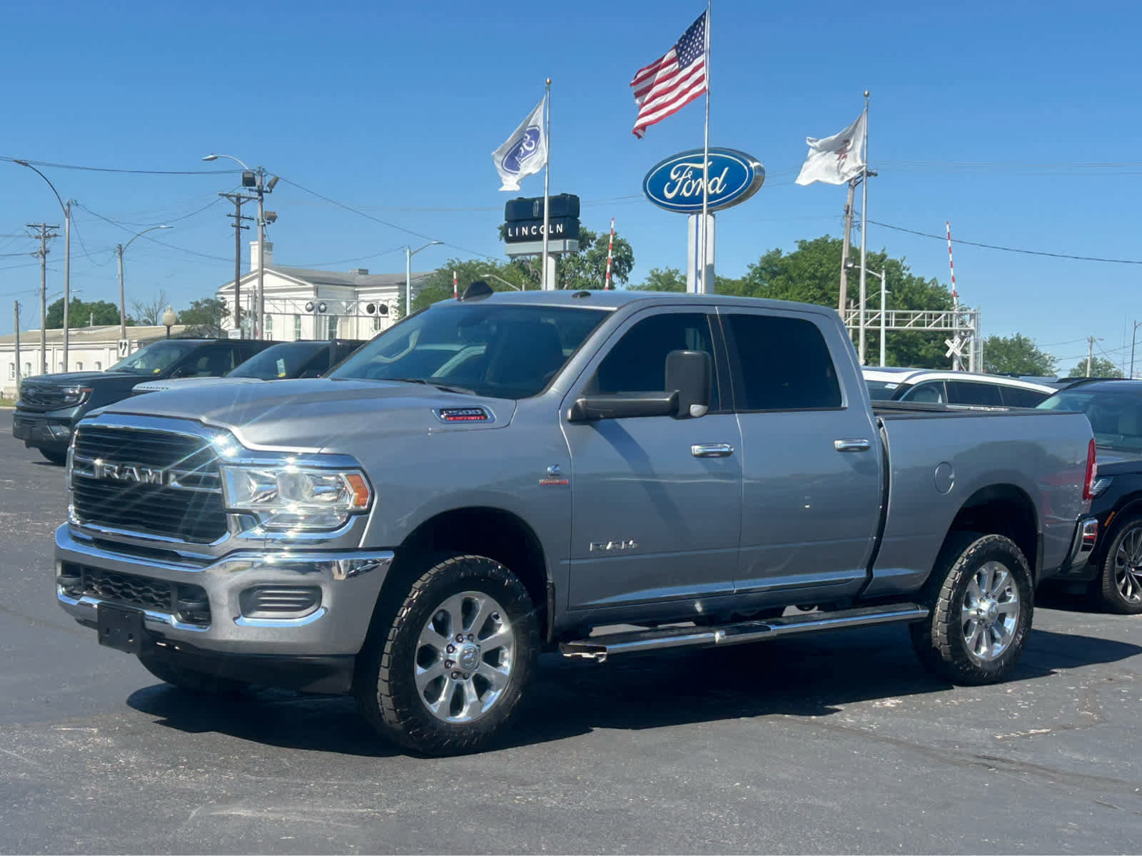 Used 2019 RAM 2500 Big Horn AWD/4WD image 2