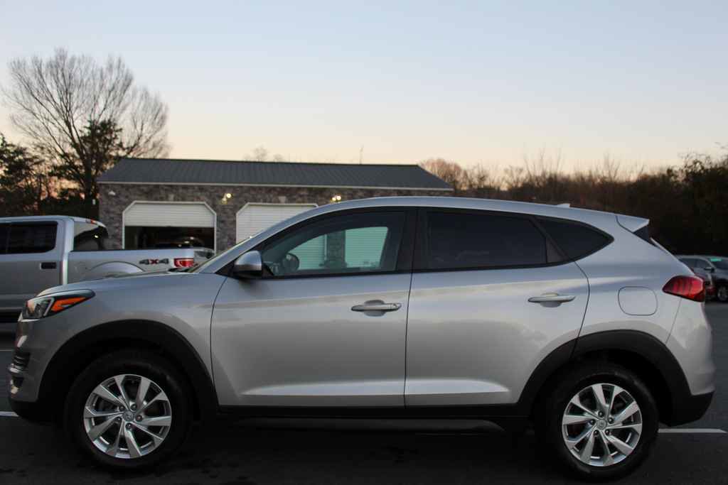 Used 2020 Hyundai Tucson SE image 9
