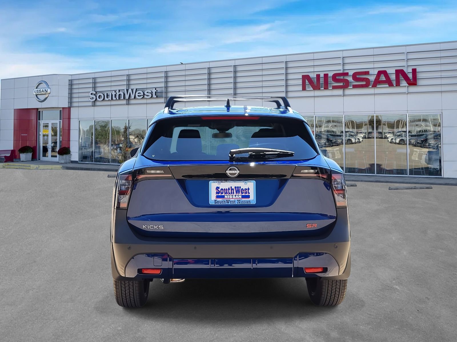 New 2026 Nissan Kicks SR FWD image 6
