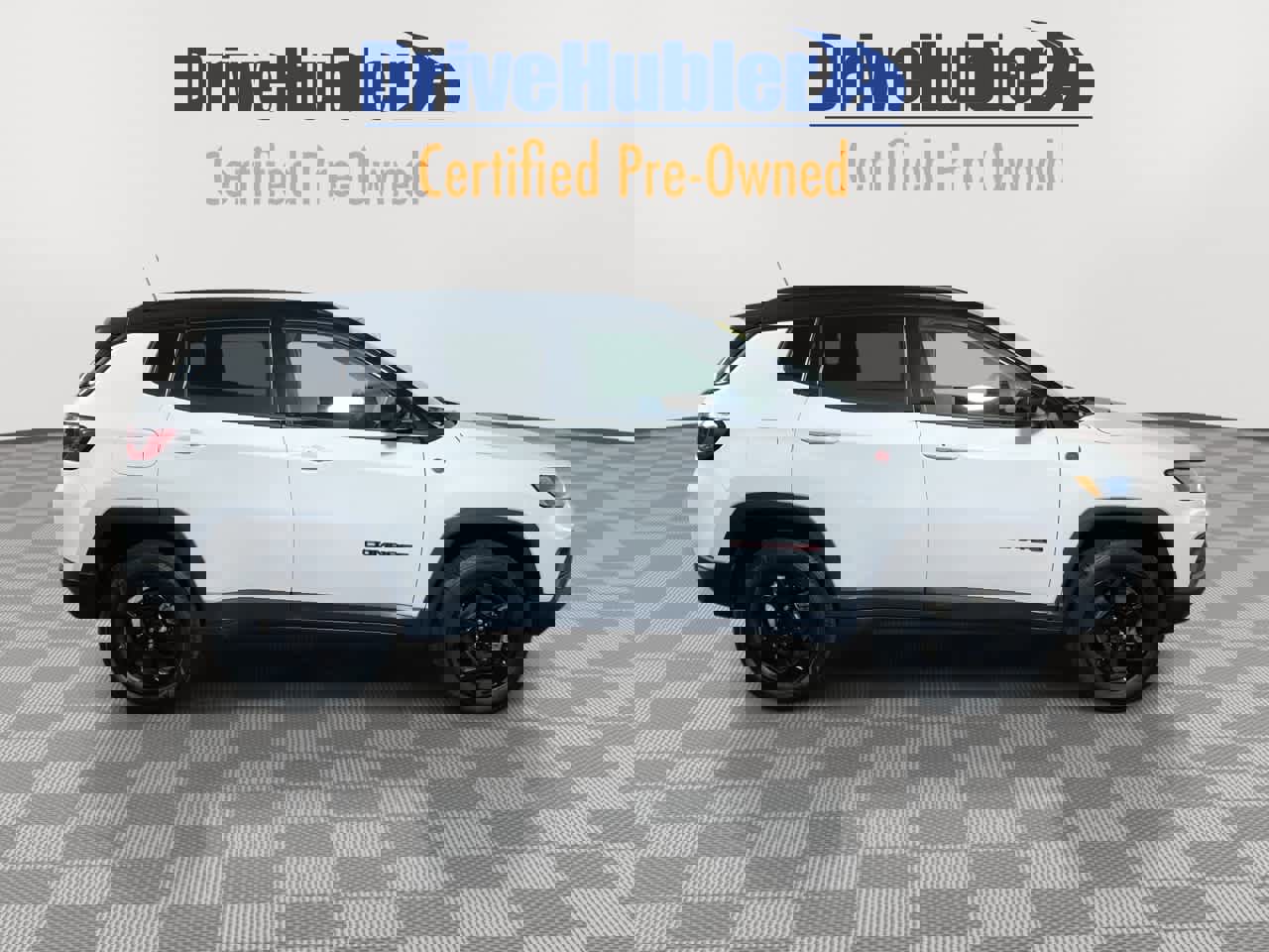 Used 2023 Jeep Compass Trailhawk image 9