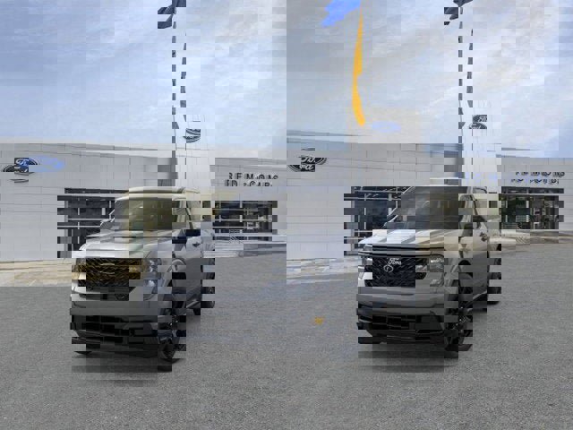 New 2025 Ford Maverick XLT w/ XLT Luxury Package image 2