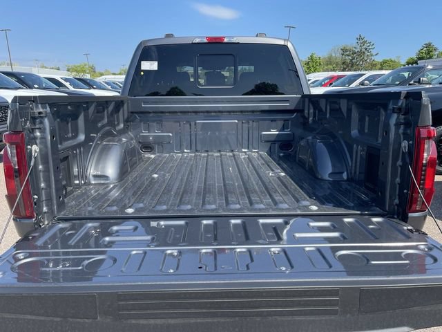 New 2026 Ford F150 XLT w/ Equipment Group 302A MID AWD/4WD image 24
