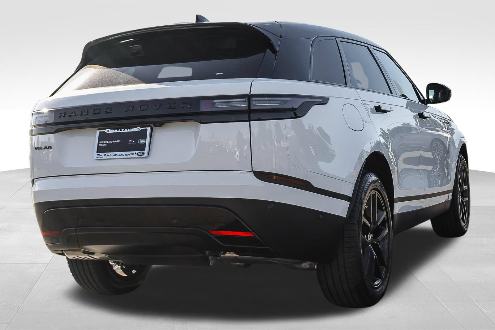 New 2026 Land Rover Range Rover Velar S AWD/4WD image 5