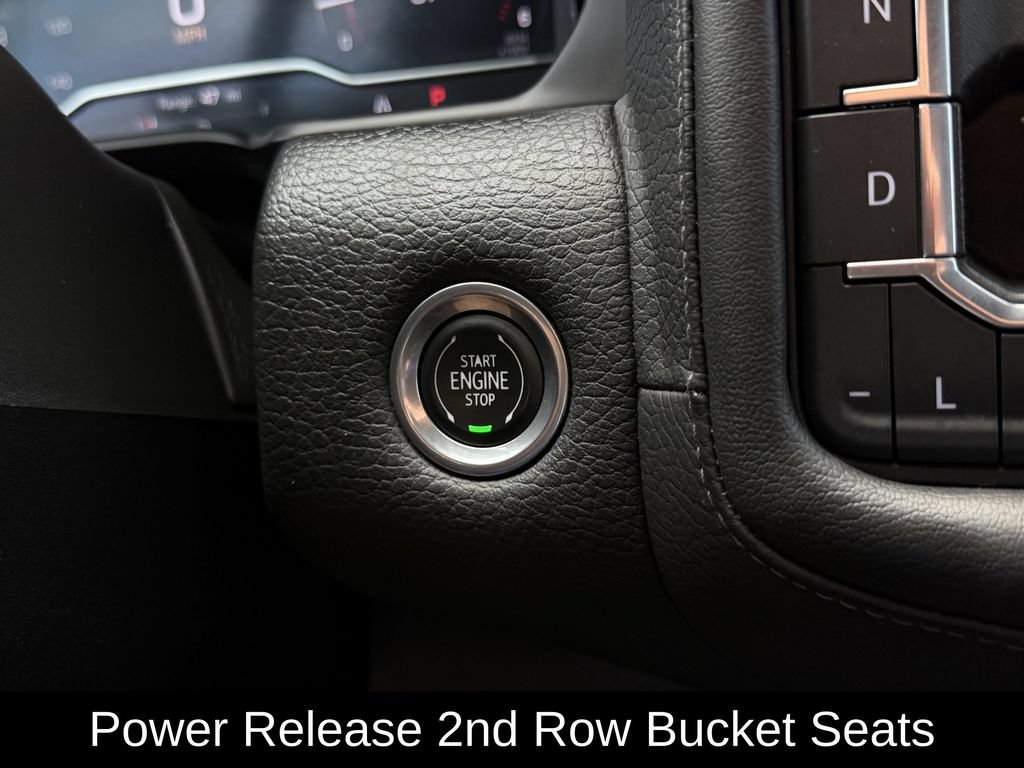 Used 2022 GMC Yukon XL Denali RWD image 28