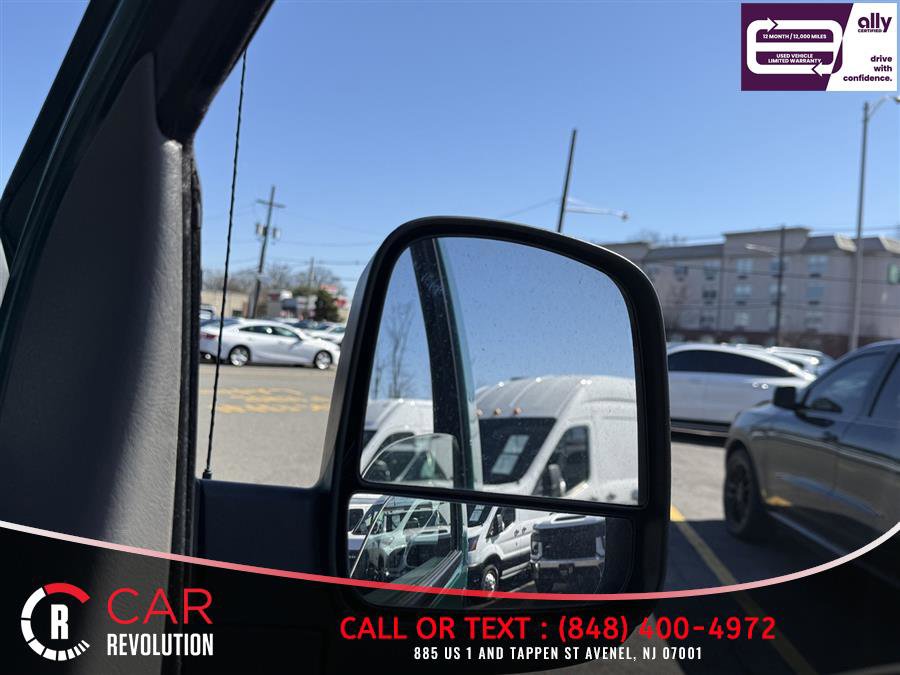 Used 2019 Chevrolet Express 3500 LS RWD image 32