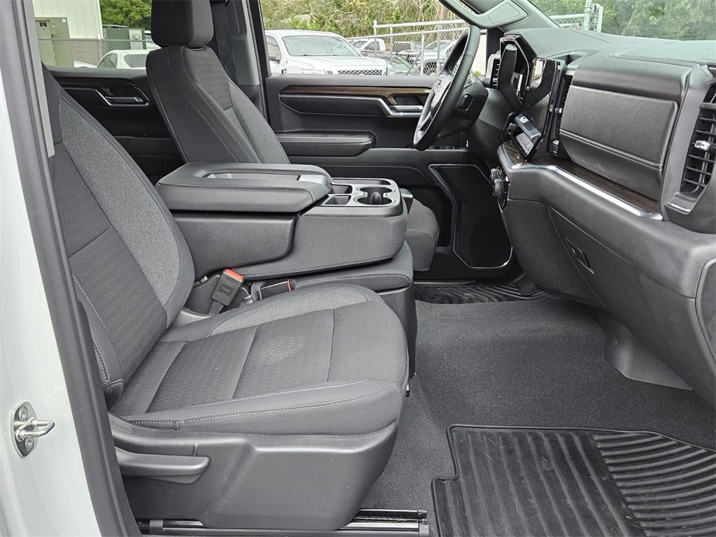 Certified 2024 Chevrolet Silverado 1500 LT image 13