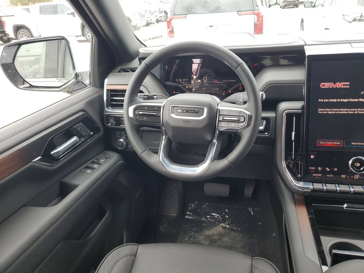 New 2026 GMC Yukon XL Denali w/ Sun & Power Step Package AWD/4WD image 13