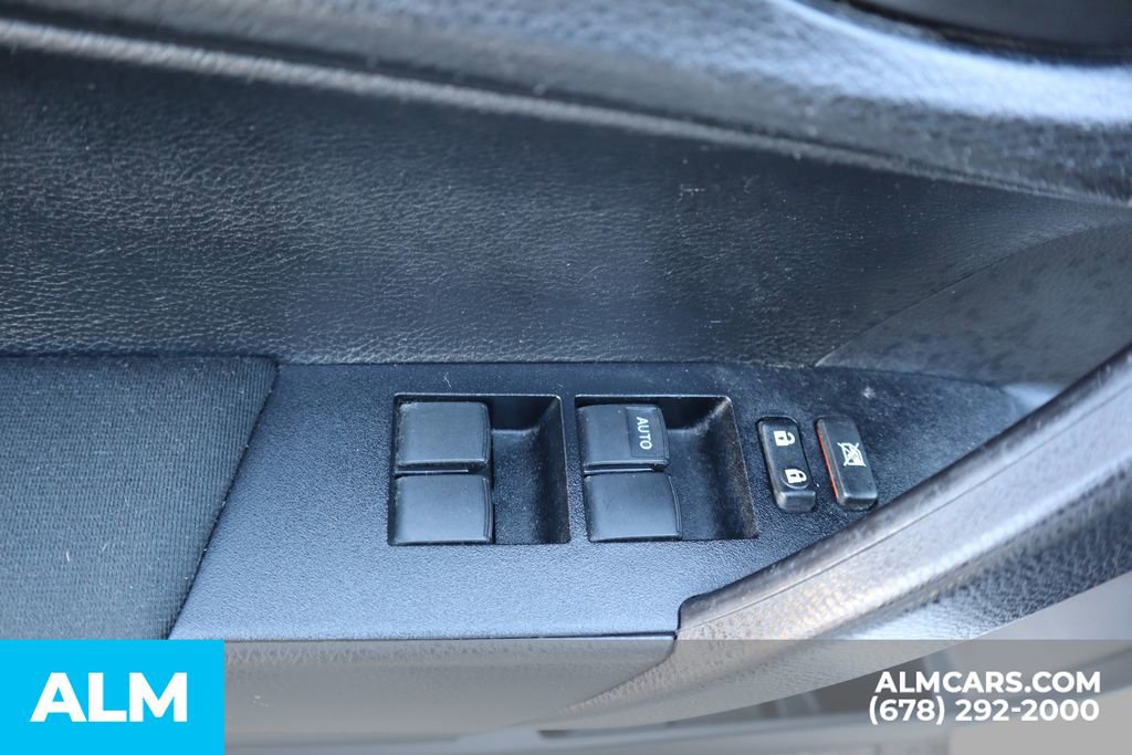 Used 2014 Toyota Corolla L FWD image 15