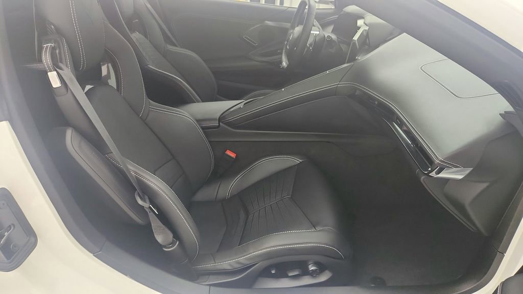 Used 2024 Chevrolet Corvette Z06 image 29