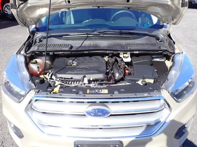 Used 2017 Ford Escape SE image 14