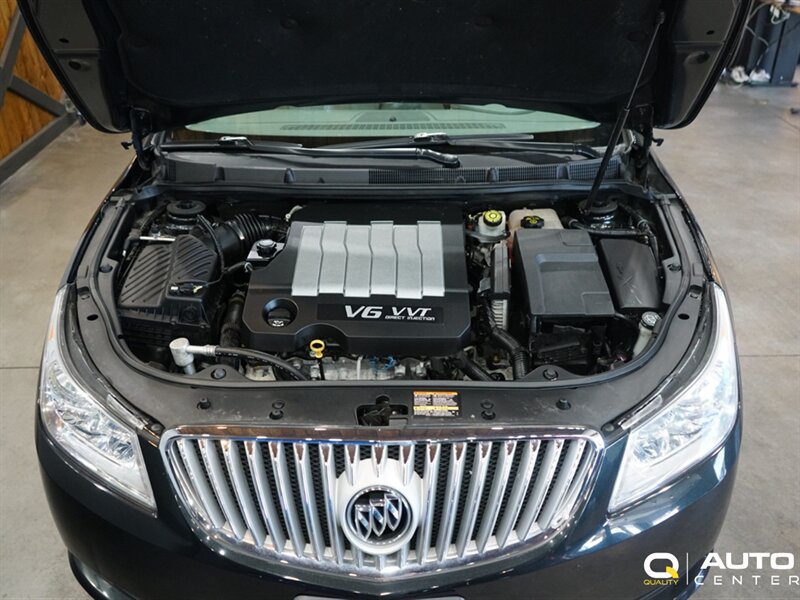 Used 2010 Buick LaCrosse CX FWD image 7