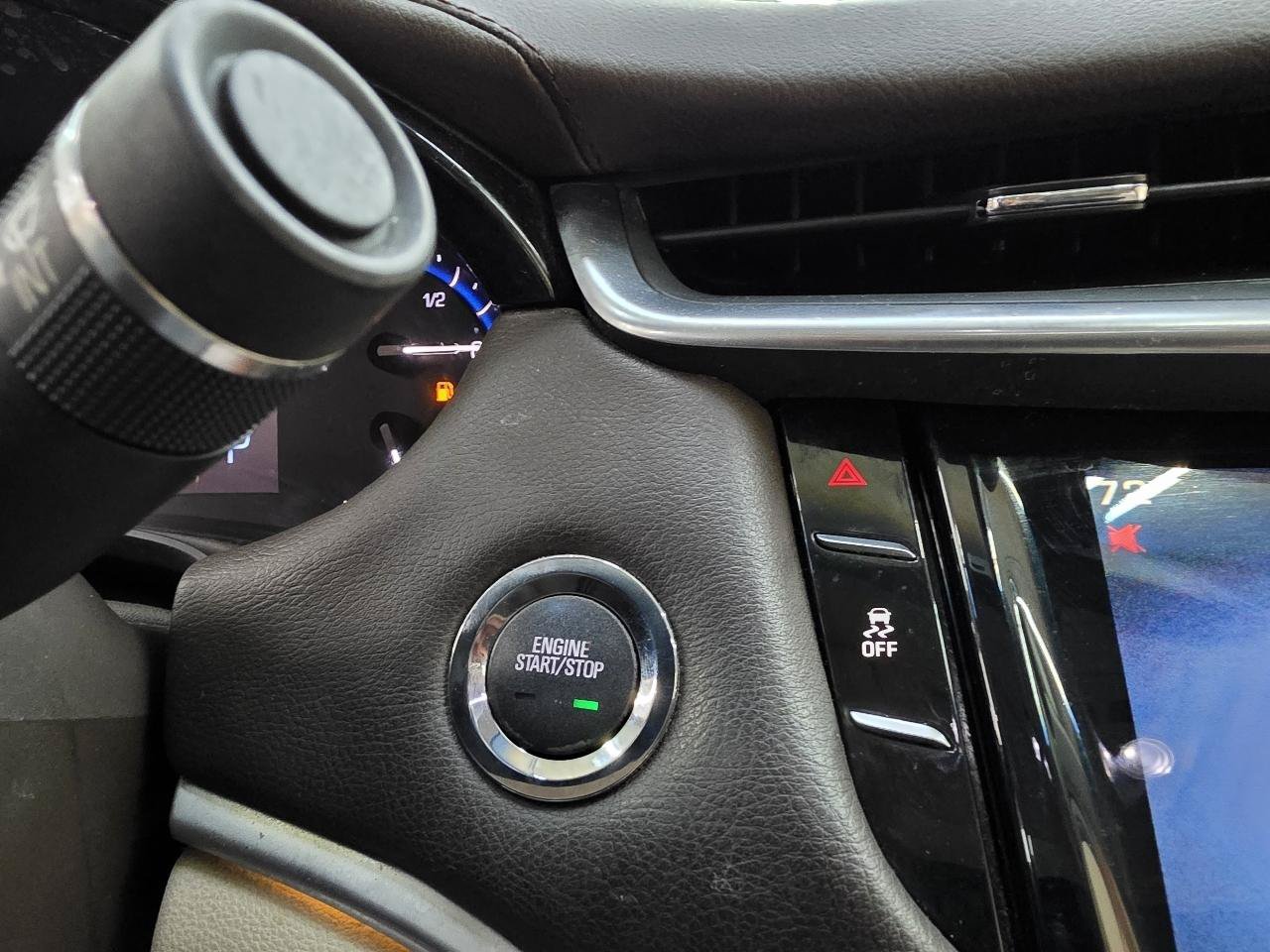 Used 2013 Cadillac XTS Luxury FWD image 35