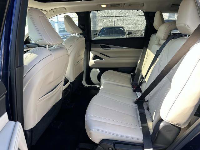 Certified 2023 INFINITI QX60 Luxe w/ Performance Audio Package image 30