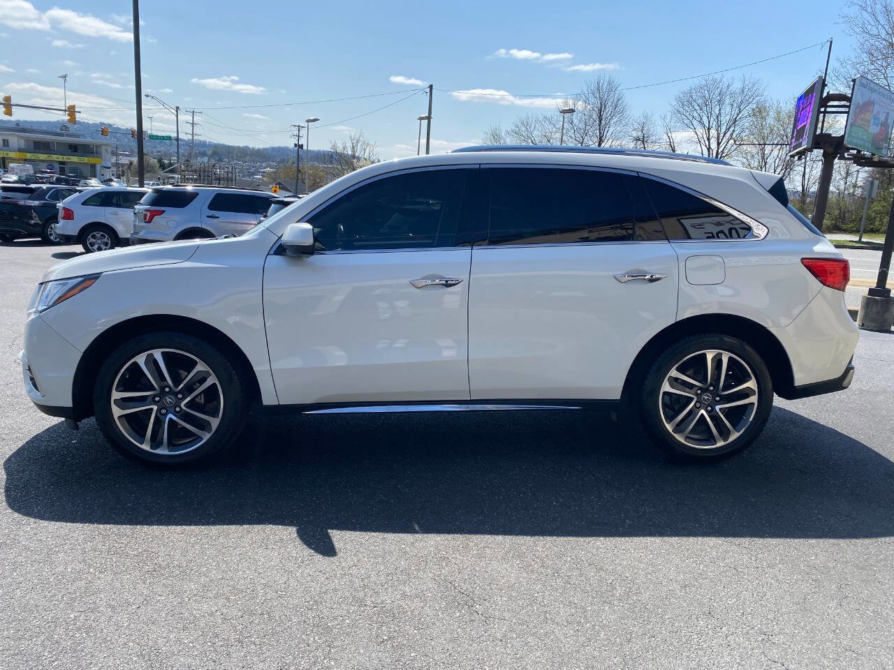 Used 2017 Acura MDX SH-AWD w/ Advance Package image 6