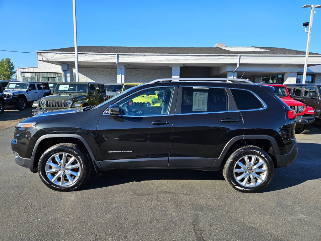Used 2015 Jeep Cherokee Limited w/ Luxury Group image 2