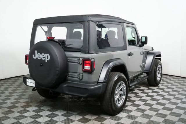 Used 2020 Jeep Wrangler Sport image 23