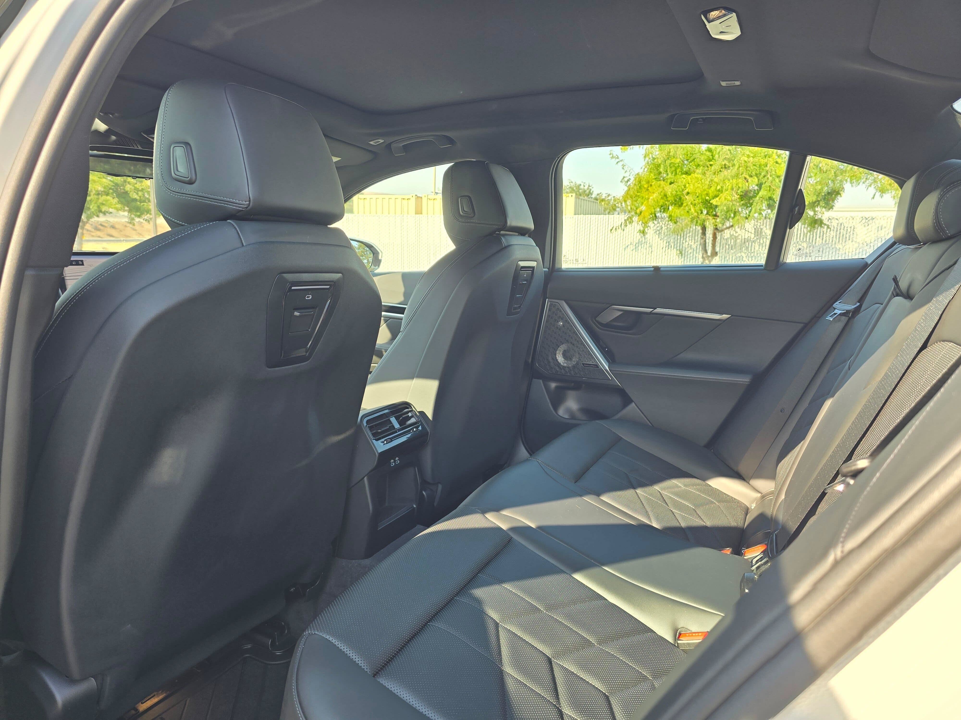 Certified 2024 BMW 530i xDrive w/ Executive Package AWD/4WD image 11