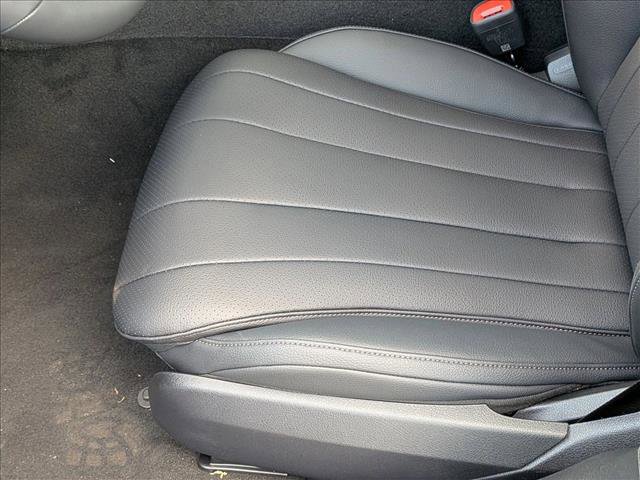 New 2026 Mercedes-Benz E 350 4MATIC Sedan image 4