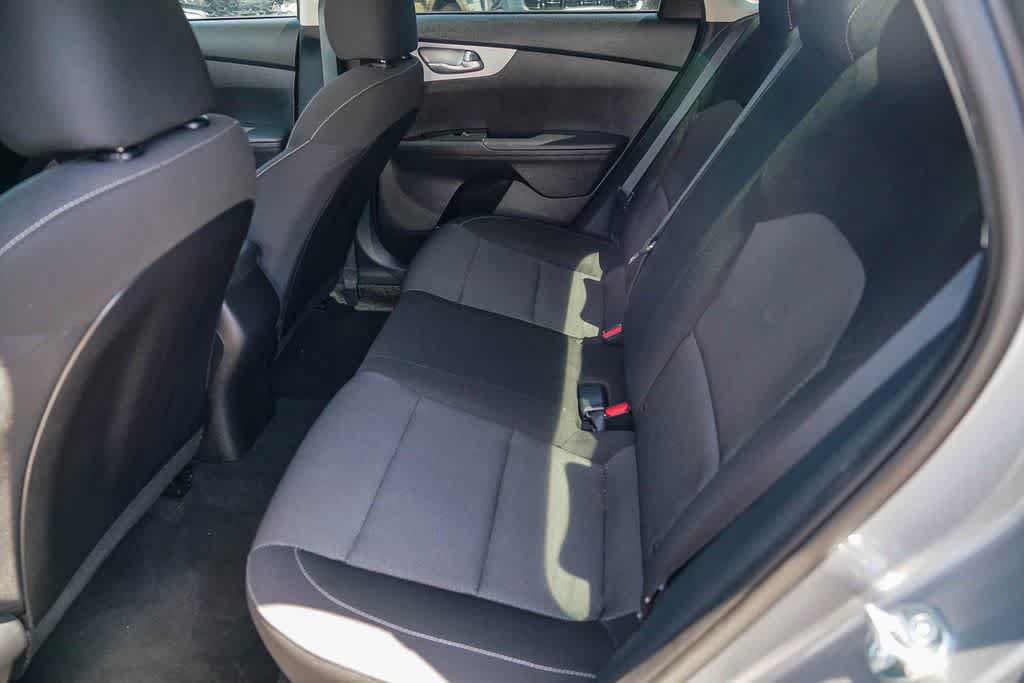 Certified 2023 Kia Forte LXS FWD image 17