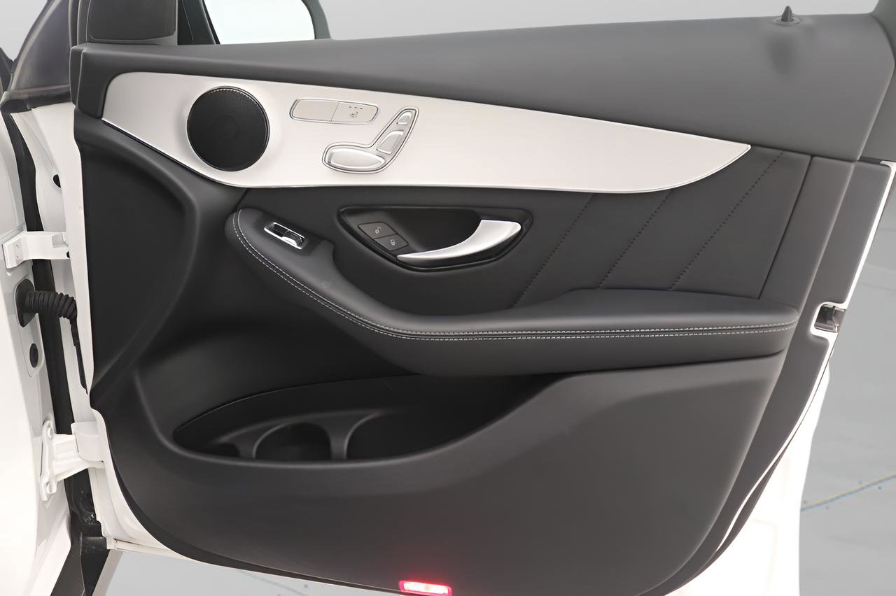 Certified 2022 Mercedes-Benz GLC 300 image 21
